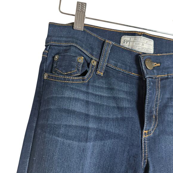 Free People Retro Bell Bottom Flare Leg Mid Rise Denim Blue Jeans Size 26 - Picture 4 of 8